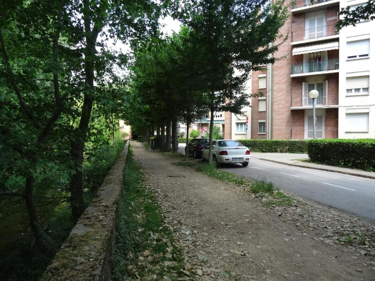 Apartment Olot By Interhome Bagian luar foto